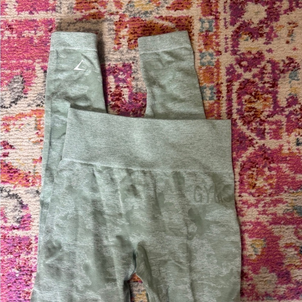 Gymshark seamless camo leggings size small